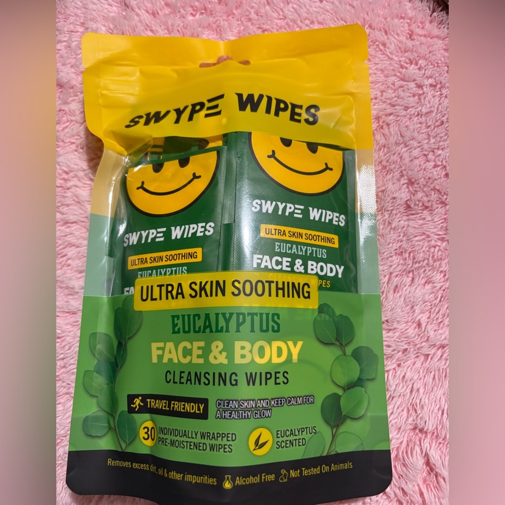 Eucalyptus Face & Body Cleansing Wipes - Green